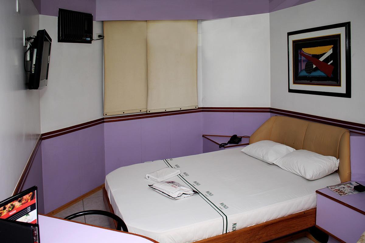 Elegance Motel (Adults Only) — Photos 1